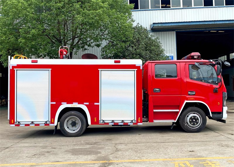 洒水车水泵保养周期与停机风险阈值：按运行小时与工况设置